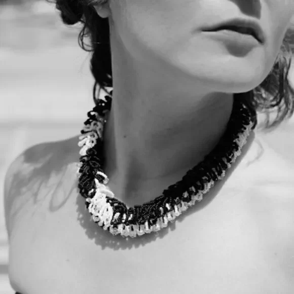 Handmade Black & White Beaded Statement Choker Necklace – New - Picture 3 of 3